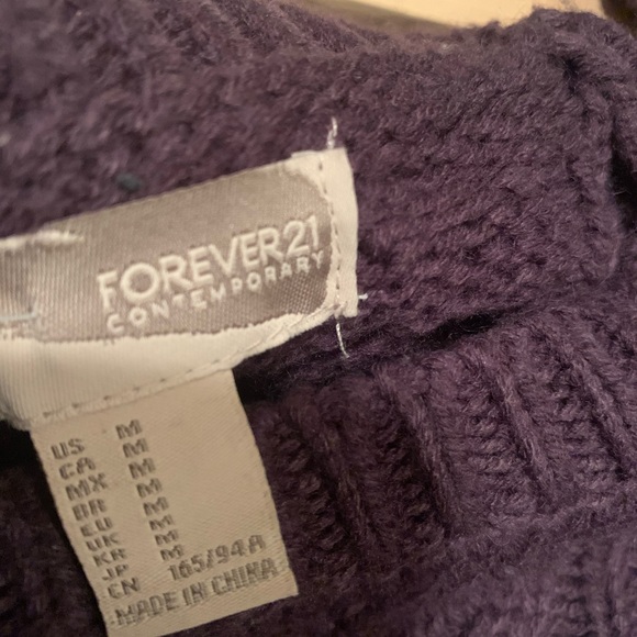 💜 Forever 21 contemporary purple sweater - Picture 3 of 3
